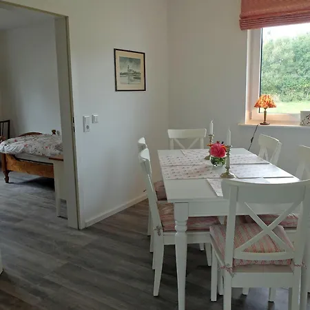 Achtern Diek Ferienhaus *